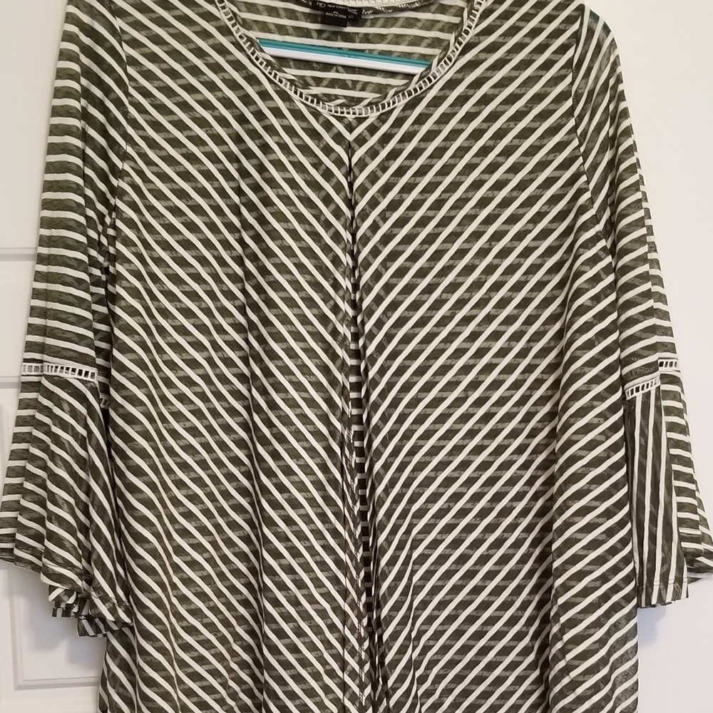 New Direction Split front slub top petite
